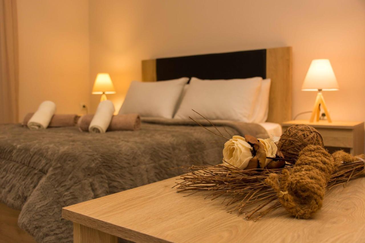 Central Luxury Studio Corinth エクステリア 写真